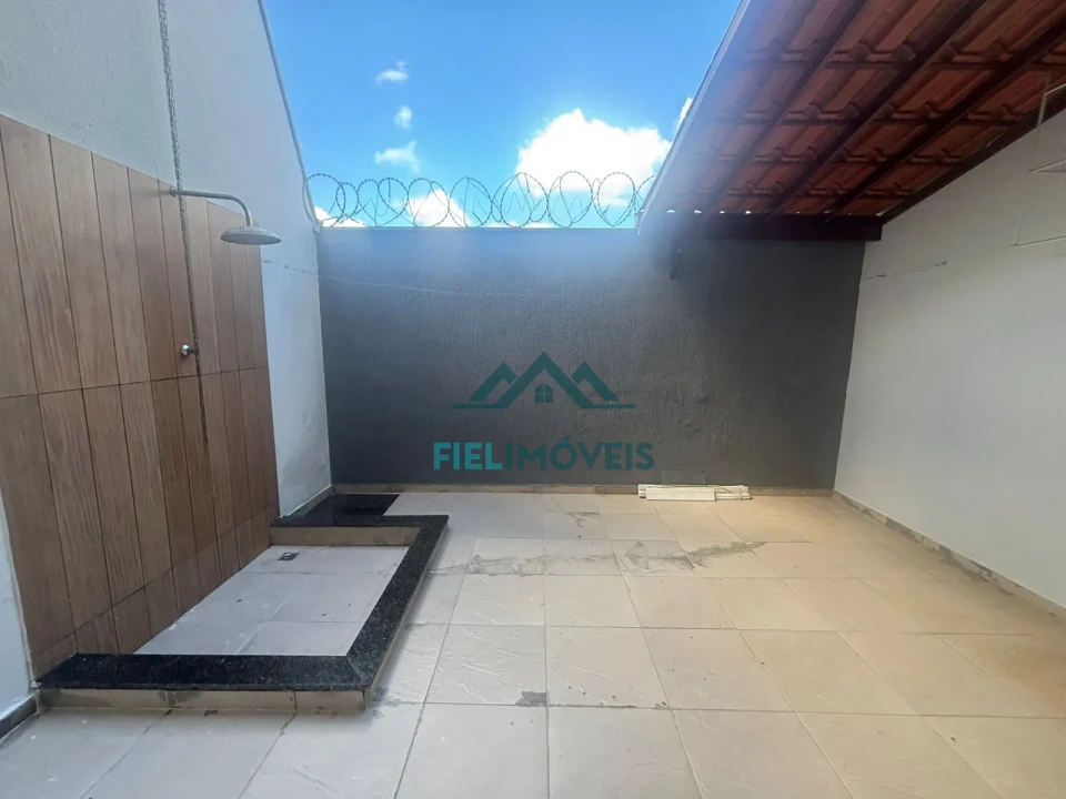 DUPLEX NO VALE VERDE