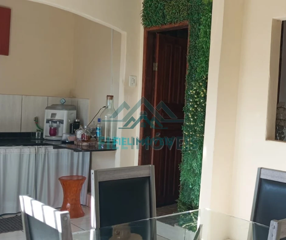 CASA DE ALTO PADRÃO EM SANTANA DO PARAÍSO