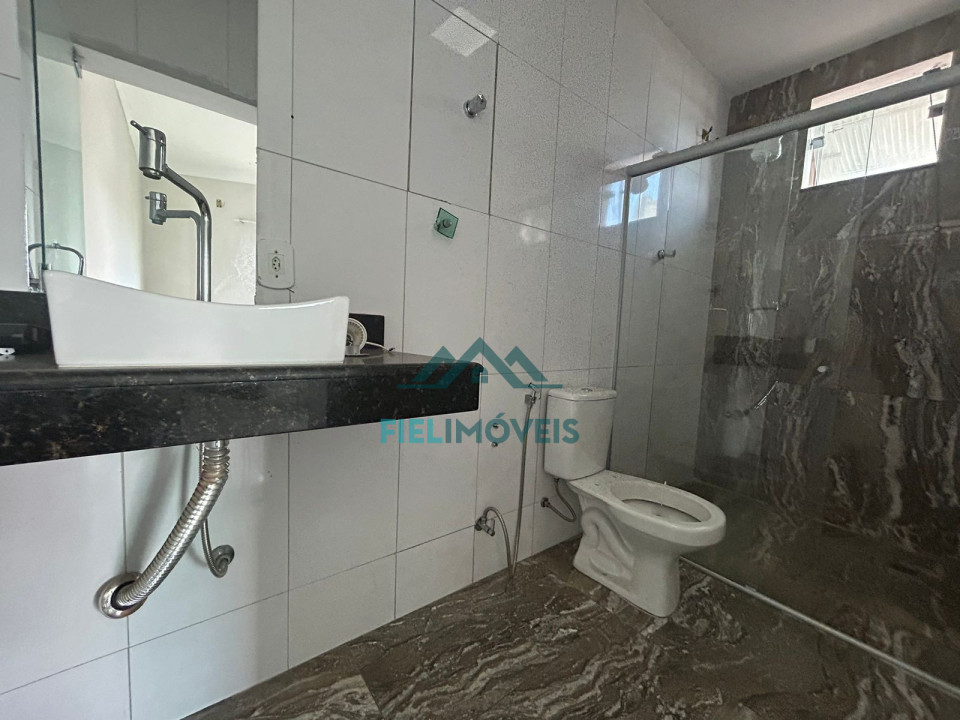 KITNET COM AREA GORMET, JACUZI E TETO SOLAR