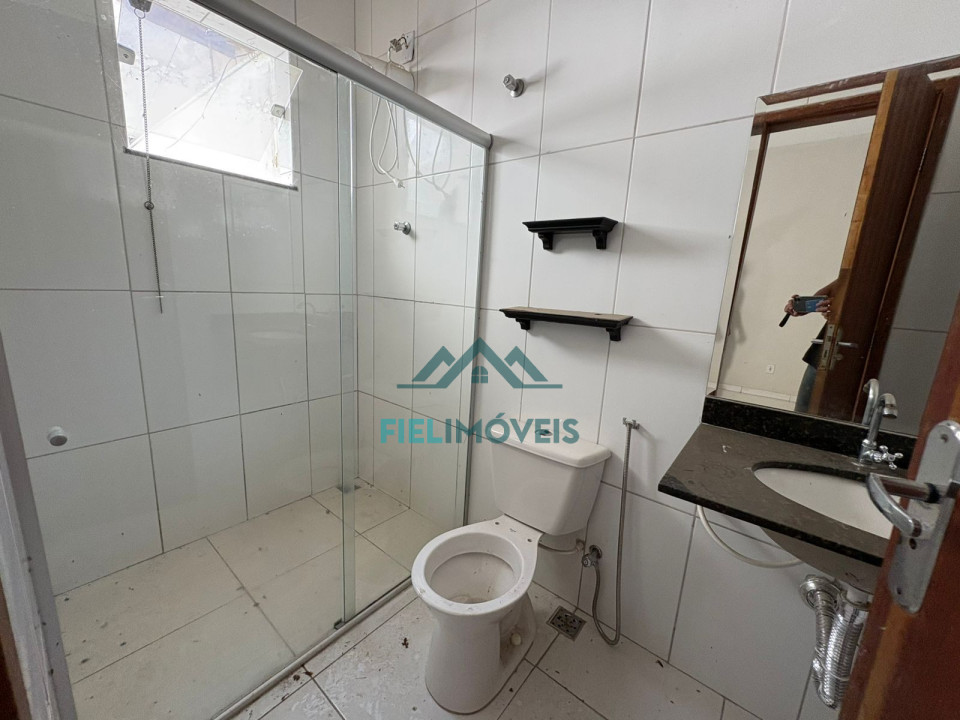 CASA BEM LOCALIZADA CARAVELAS