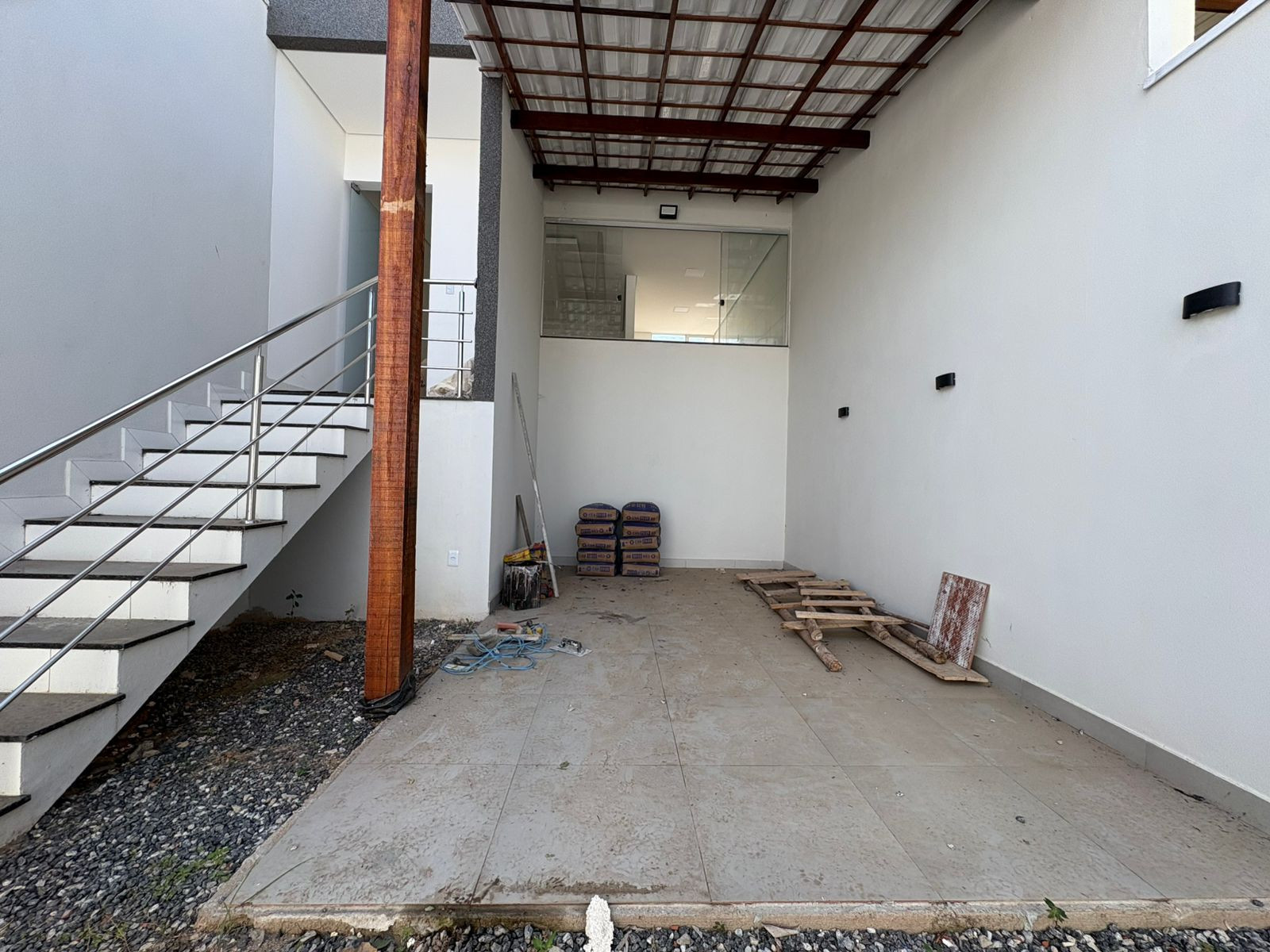 BELISSIMA CASA CARAVELAS COM 2 QUARTOS