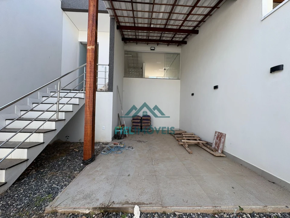 BELISSIMA CASA CARAVELAS COM 2 QUARTOS