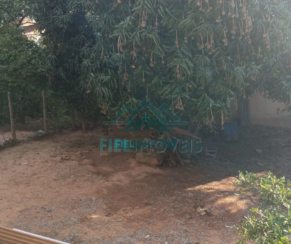 CASA DE ALTO PADRÃO EM SANTANA DO PARAÍSO