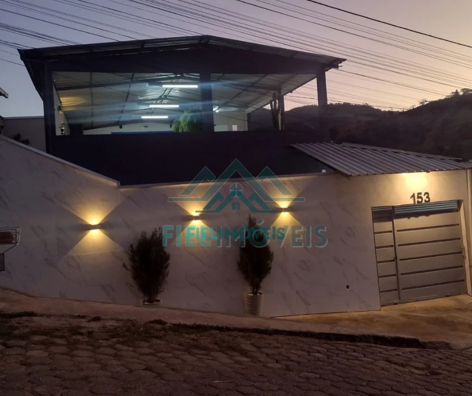 CASA DE ALTO PADRÃO EM SANTANA DO PARAÍSO