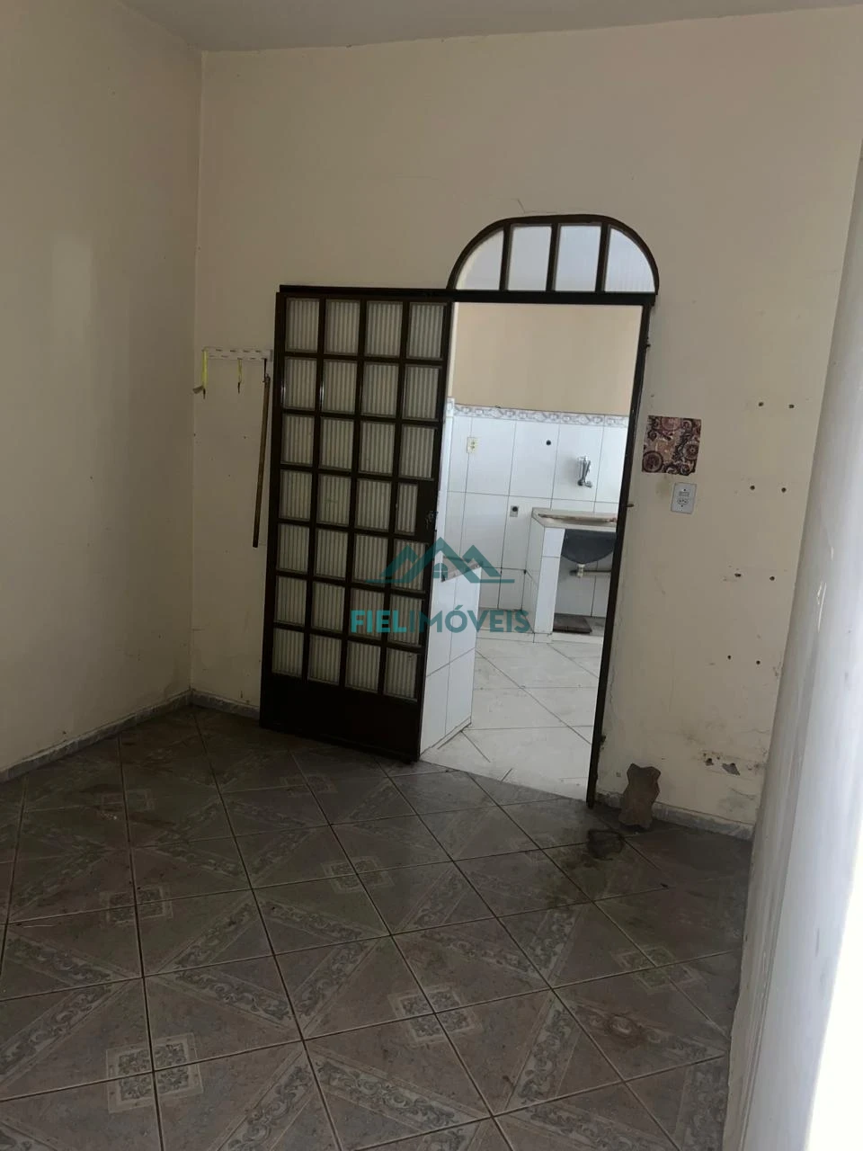 CASA A VENDA NO BAIRO JARDIM PEROLA - PRÓXIMA AO BIG MAIS