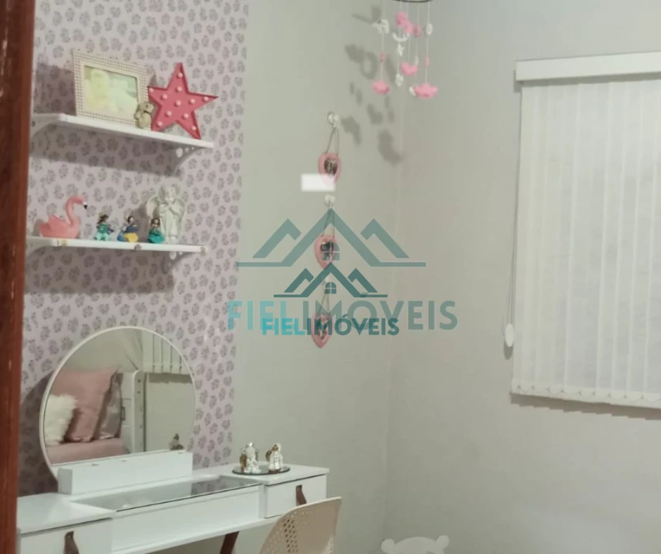 CASA DE ALTO PADRÃO EM SANTANA DO PARAÍSO