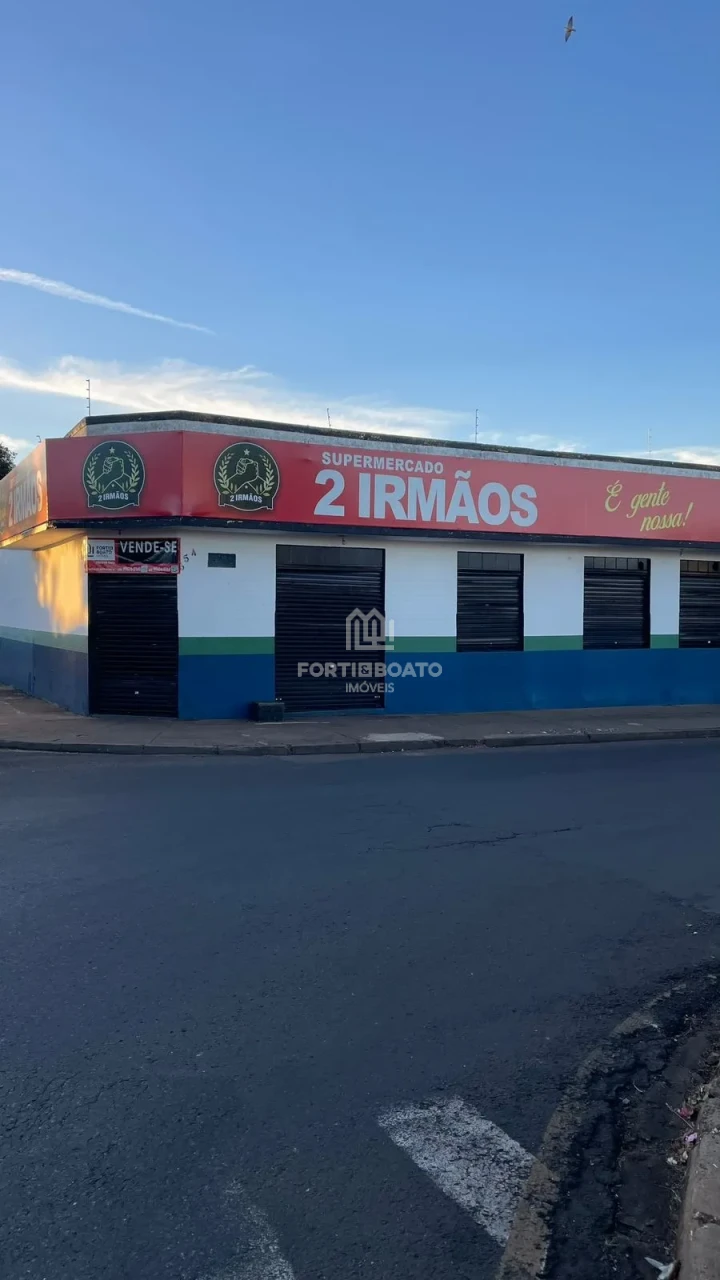 Barracão comercial a venda na Vila Oliveira