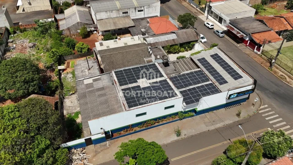 Barracão comercial a venda na Vila Oliveira