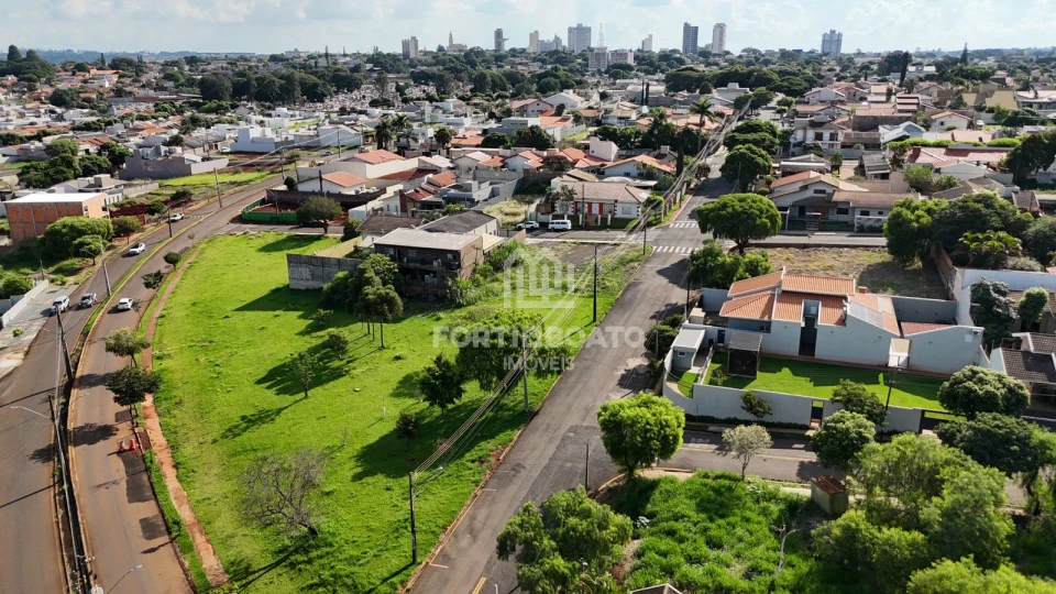 Terreno a venda no Jardim Alto da Boa Vista