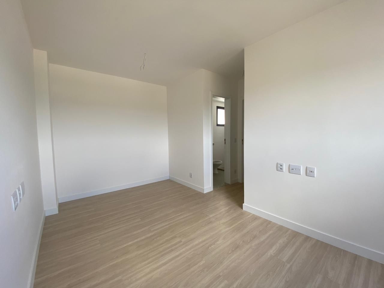 Apartamento novo à Venda, Edifício Mind, 02 quartos sendo 1 suíte, 02 vagas, andar alto, sacada fechada no skinglass- Terra Bonita, Londrina PR