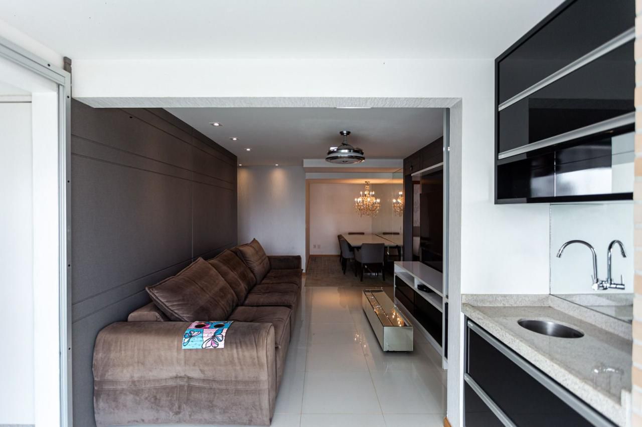 Apartamento à venda, 3 quartos sendo 1 suite, 99 m², Edifício Florais Eco Resort, Gleba Fazenda Palhano, Londrina, PR