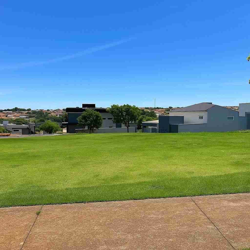 Terreno a venda no condomínio Araçari, parque Tauá,Londrina -Pr