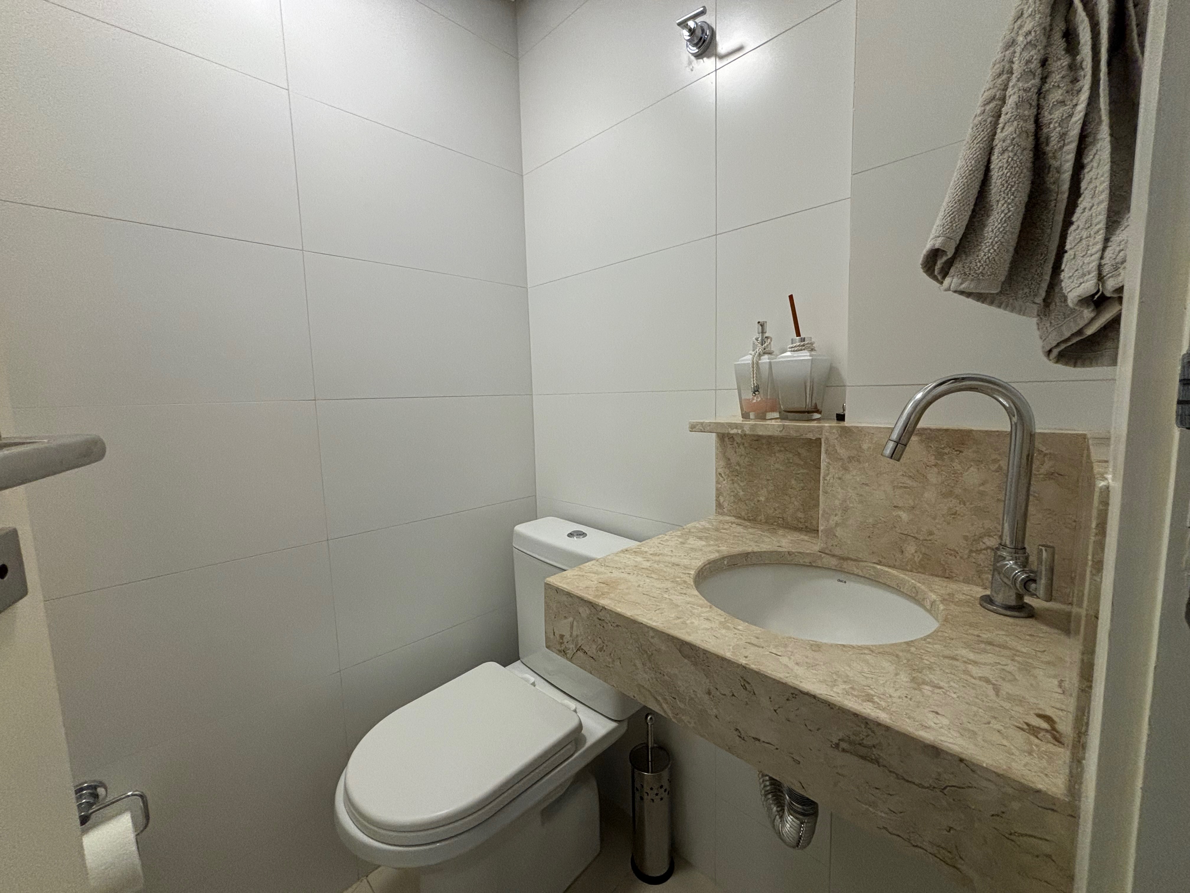 Apartamento 103m² à venda, Ed.Villa Solare, 3 quartos (sendo 1  suíte), 3 vagas, Gleba palhano - Londrina, PR
