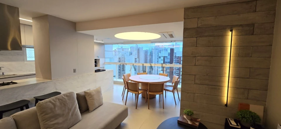 Apartamento à venda, Edifício Champs Élysées, 130m² úteis, 3 suítes, 3 vagas, andar alto, mobiliado, varanda gourmet - Gleba Palhano, Londrina, P - foto 2