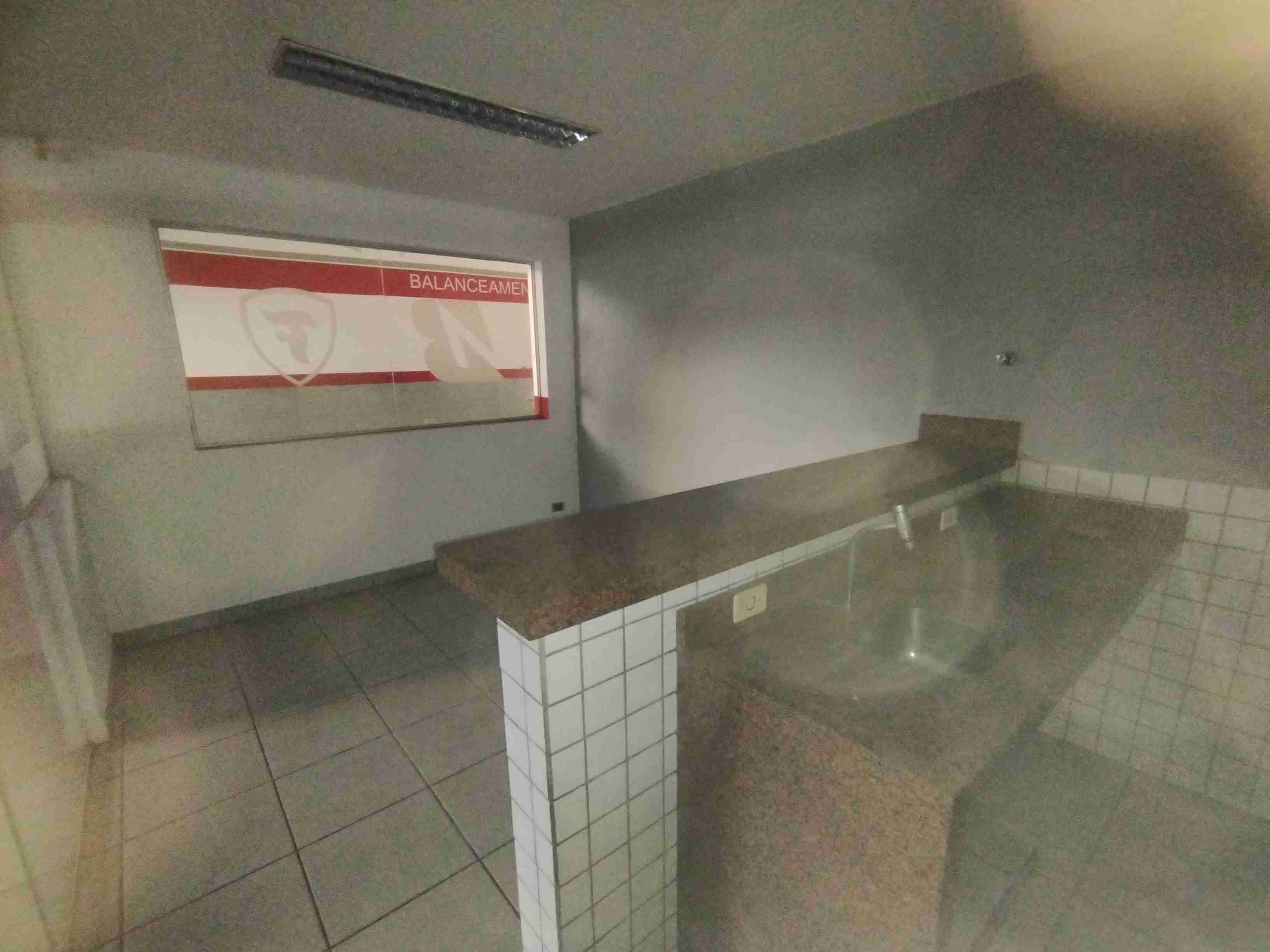 Galpão/Barracão para locação comercial, 750M², localização Av Tiradentes - Jardim Shangri-la  - Londrina Pr