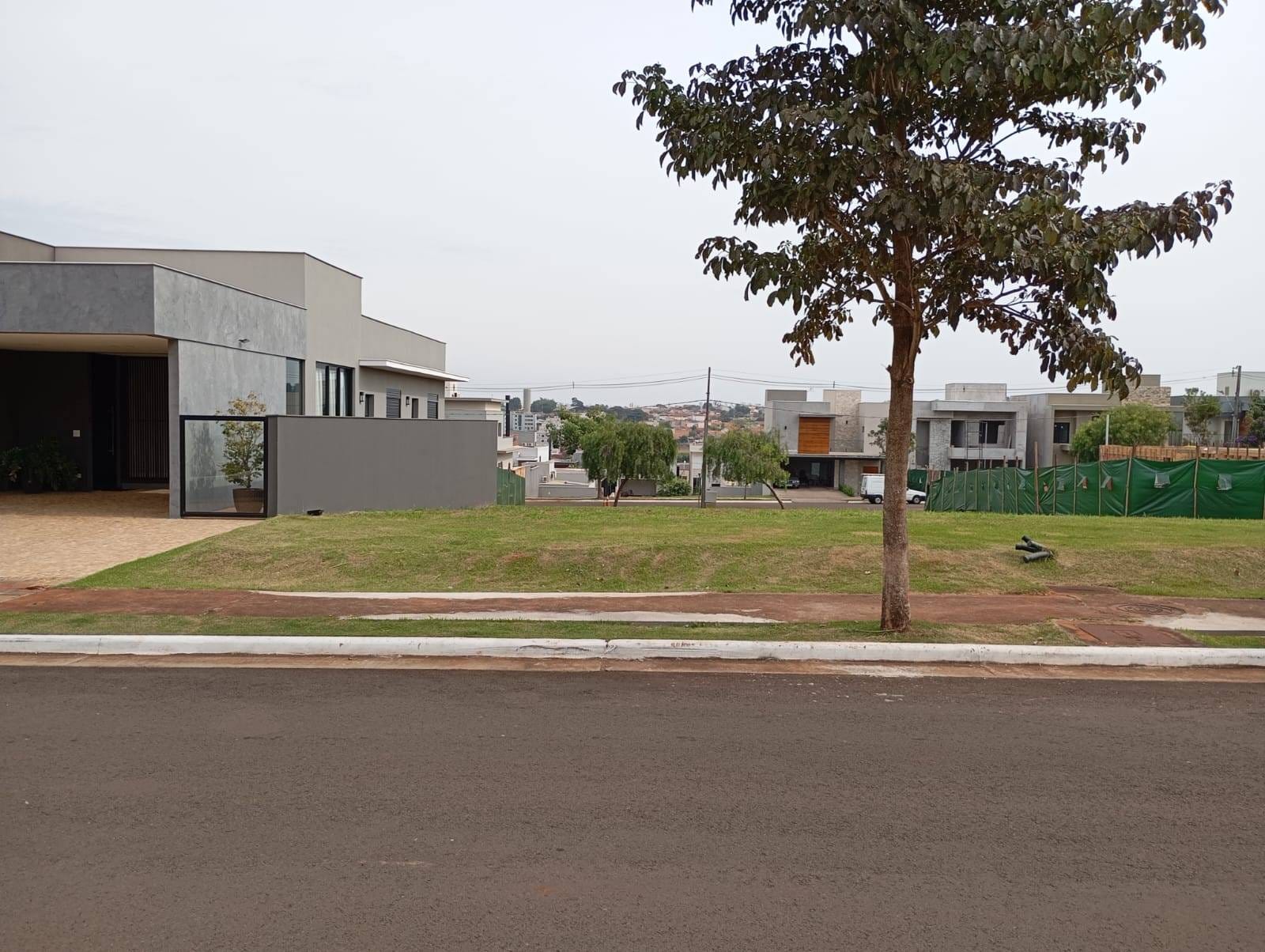 Terreno 256m² à Venda- Parque Tauá- Londrina, PR