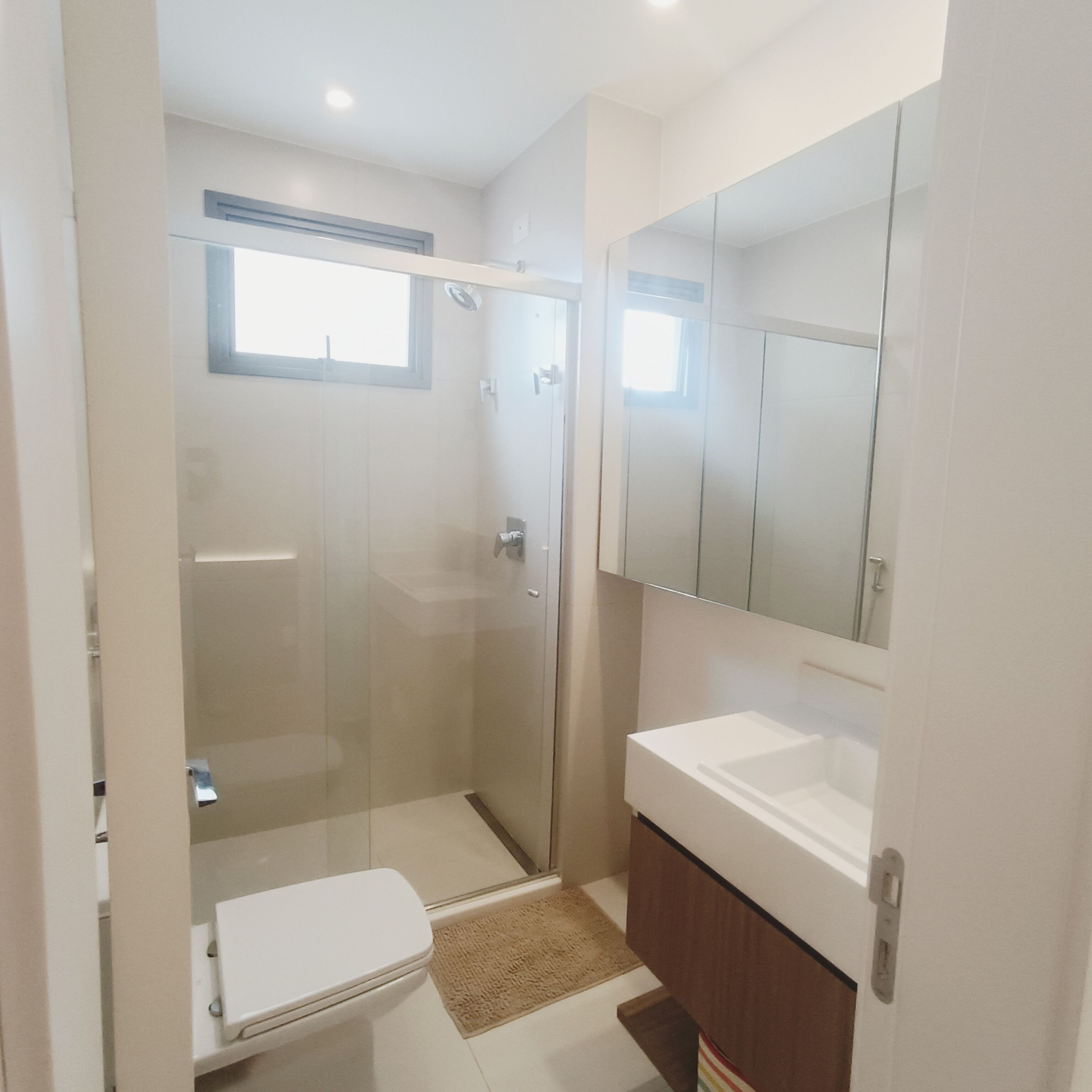 Apartamento à Venda, Ed Grand Palais, 3 suítes , completo em móveis planejados, andar alto- Gleba Fazenda Palhano, Londrina, PR