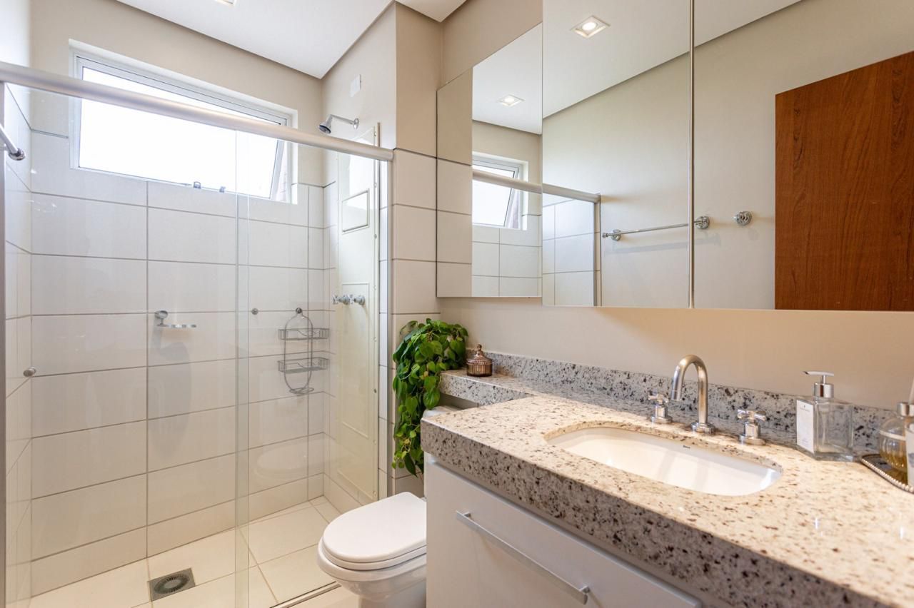 Apartamento a venda Edifício Ópera House, vista lago, 3 suites, 3 vagas ,andar alto - Jardim Londrilar, Londrina, PR
