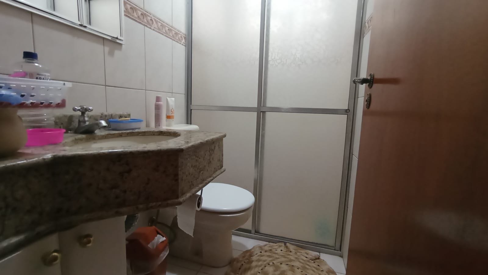 Apartamento à venda, Residencial Monterrey, 71m², 3 dormitórios, 1 banheiros, 1 vagas de garagem, 5º andar, Região Leste, Jardim Antares, Londrin