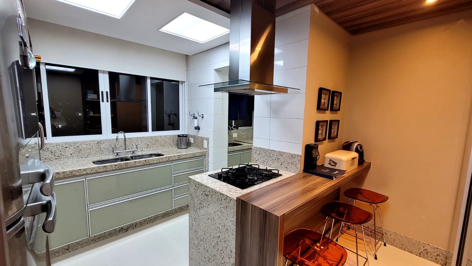 Apartamento à venda no Palazzio Di Cesare, Bela Suiça, Londrina, PR