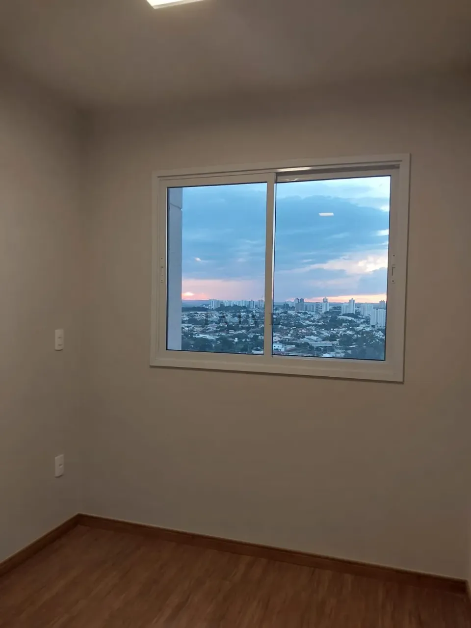 Apartamento 66m², 3 quartos (1 suíte), à Venda Ed Torre Santorini Londrina - foto 11