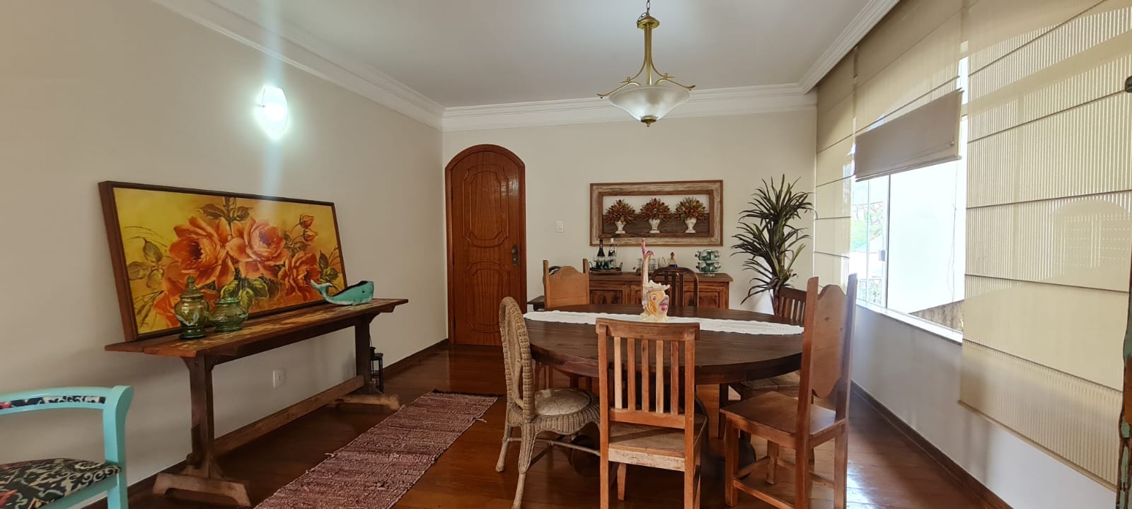 Casa Duplex  à venda, 404m² úteis, 4 quartos sendo 3 suítes,  4 vagas- Jardim Quebec, Londrina, PR