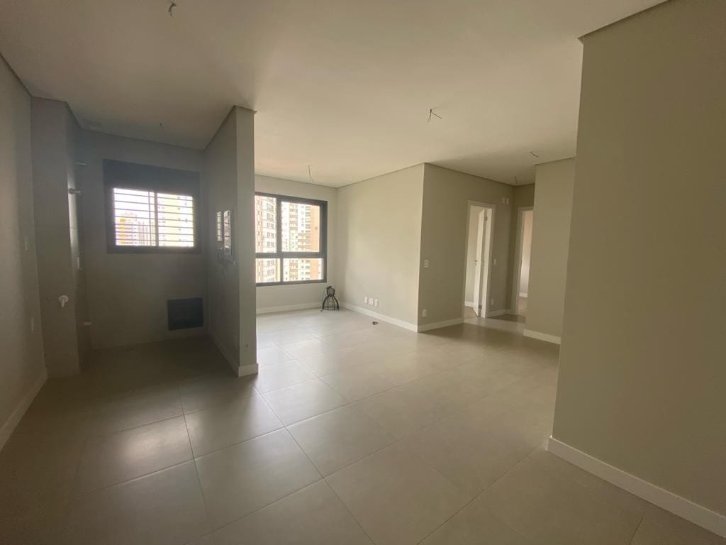 Apartamento à venda, 62 m2/ 2 quartos( sendo 1 suíte)- Ed Insight Palhano- Gleba Fazenda Palhano, Londrina, PR