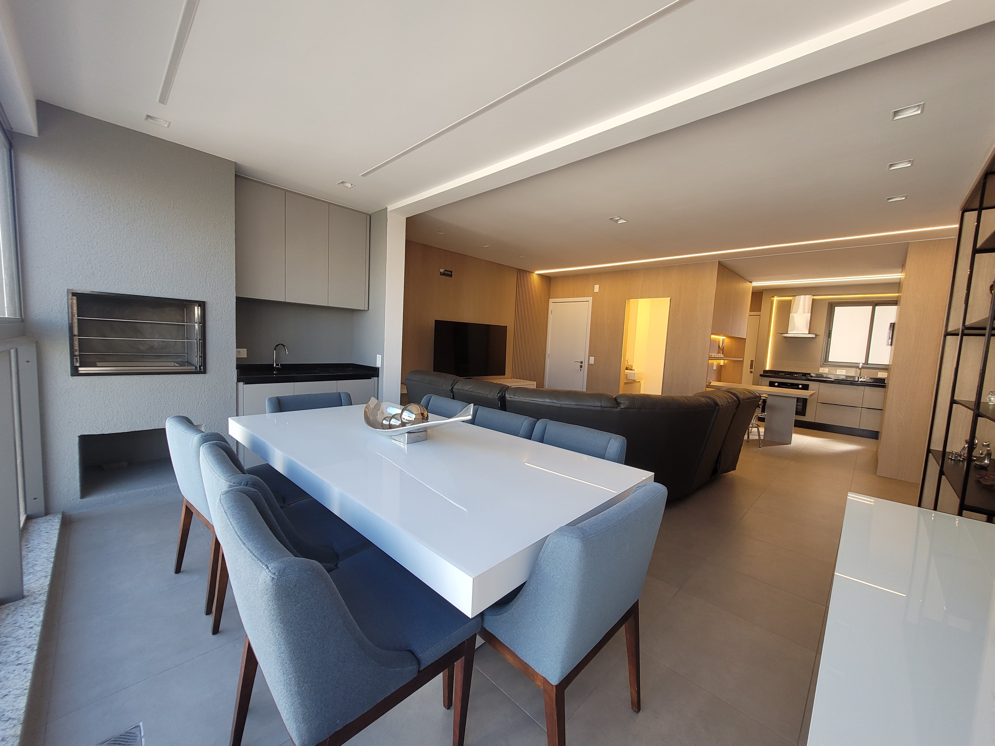 Apartamento à venda no Edifício Glória Residence, mobiliado, 114m², com 3 dormitórios, andar alto,  - Gleba Palhano - Londrina/PR