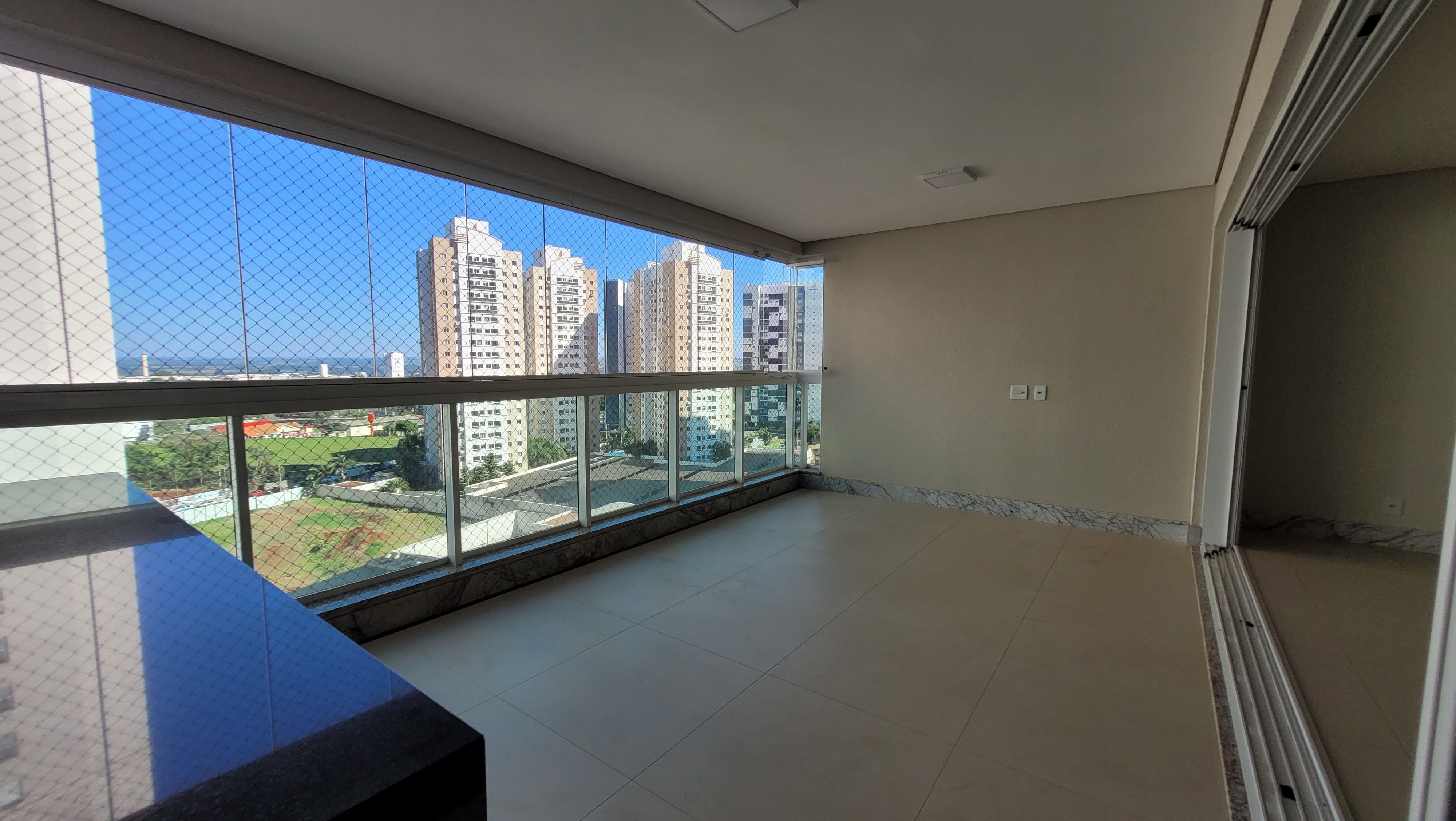 Apartamento  à Venda, 173m² privativos, Ed Queens Park, 3 suítes sendo 1 master, 2 vagas - Gleba Fazenda Palhano, Londrina, PR