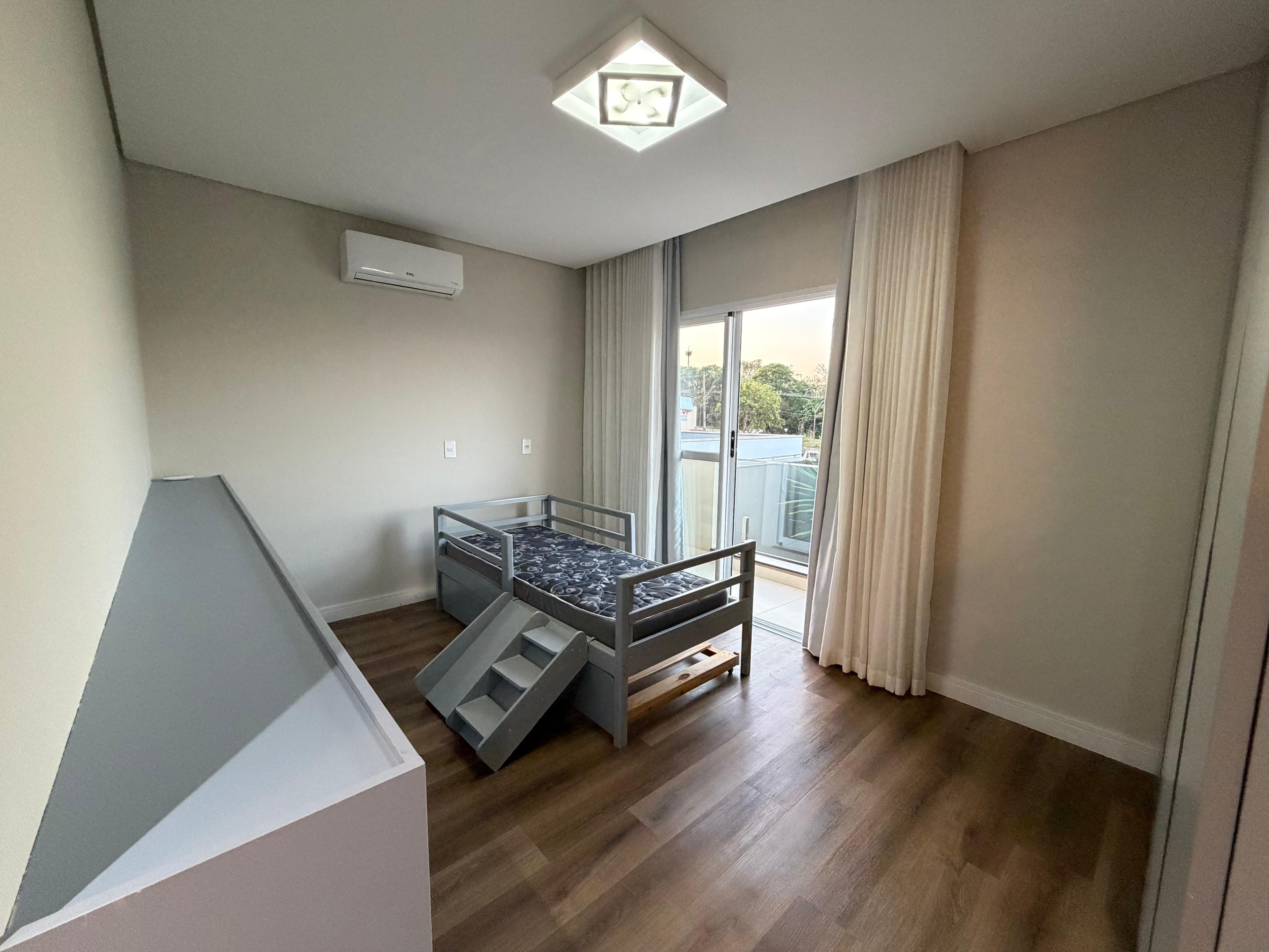 Sobrado á venda, Condomínio Bela Vitta,  195m² úteis , 3 suite Suites, todo planejado - Zona Leste - Londrina/PR