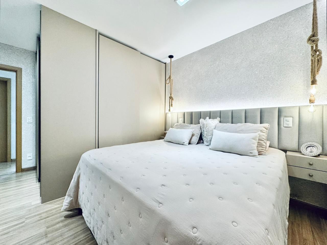 Apartamento à venda, mobiliado na Gleba Fazenda Palhano, Londrina, PR