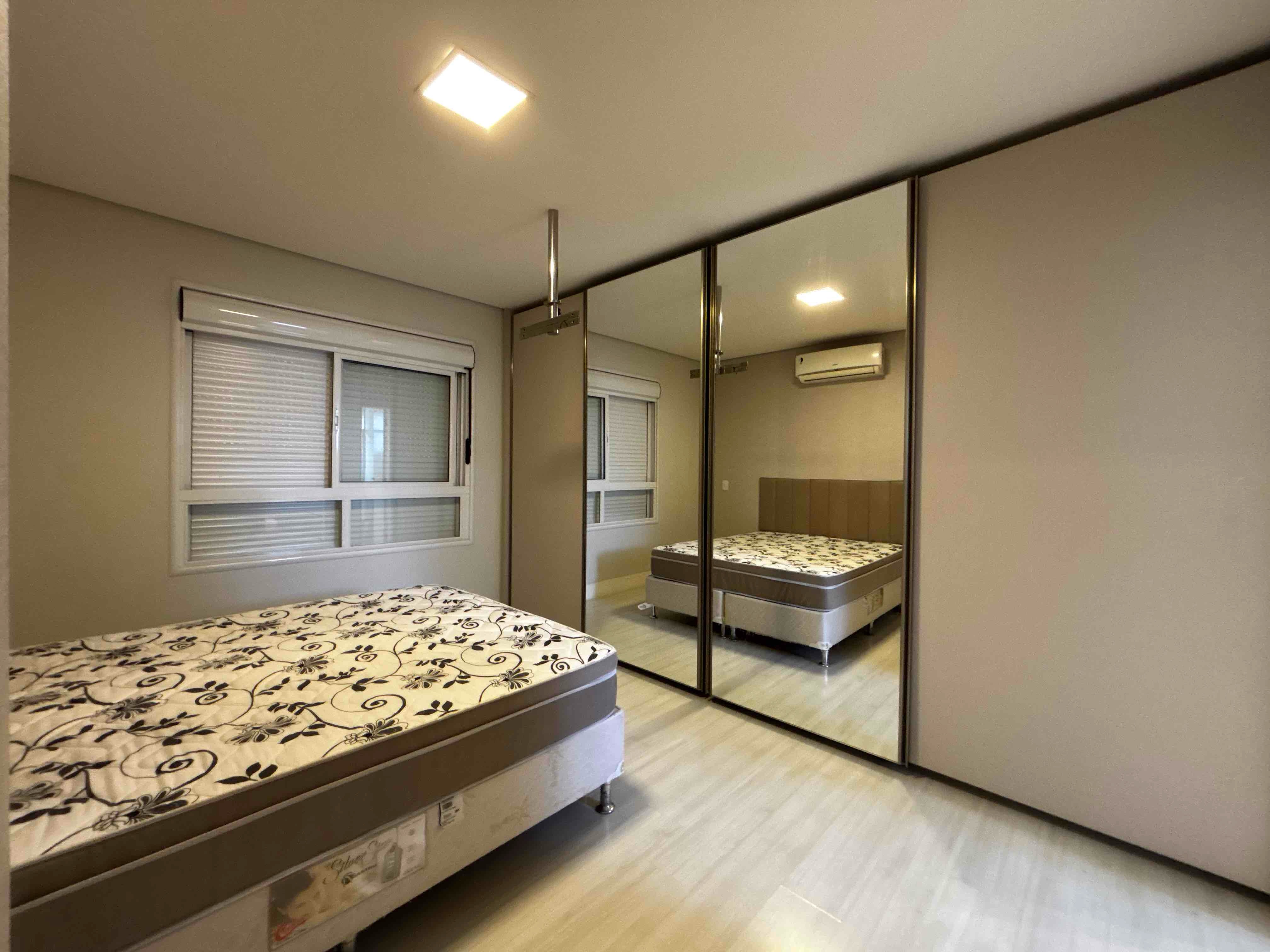 Apartamento  à Venda, Edifício Kensington, 108m² úteis, 3 quartos sendo 1 suíte, planejado, andar alto -  Santa Rosa, Londrina, PR