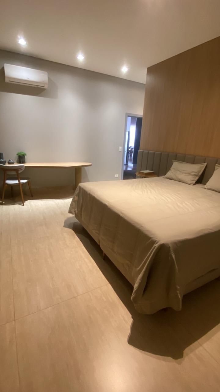 Casa à venda, 5 suites, 350 m², Estância Punta Del Este, Londrina, PR