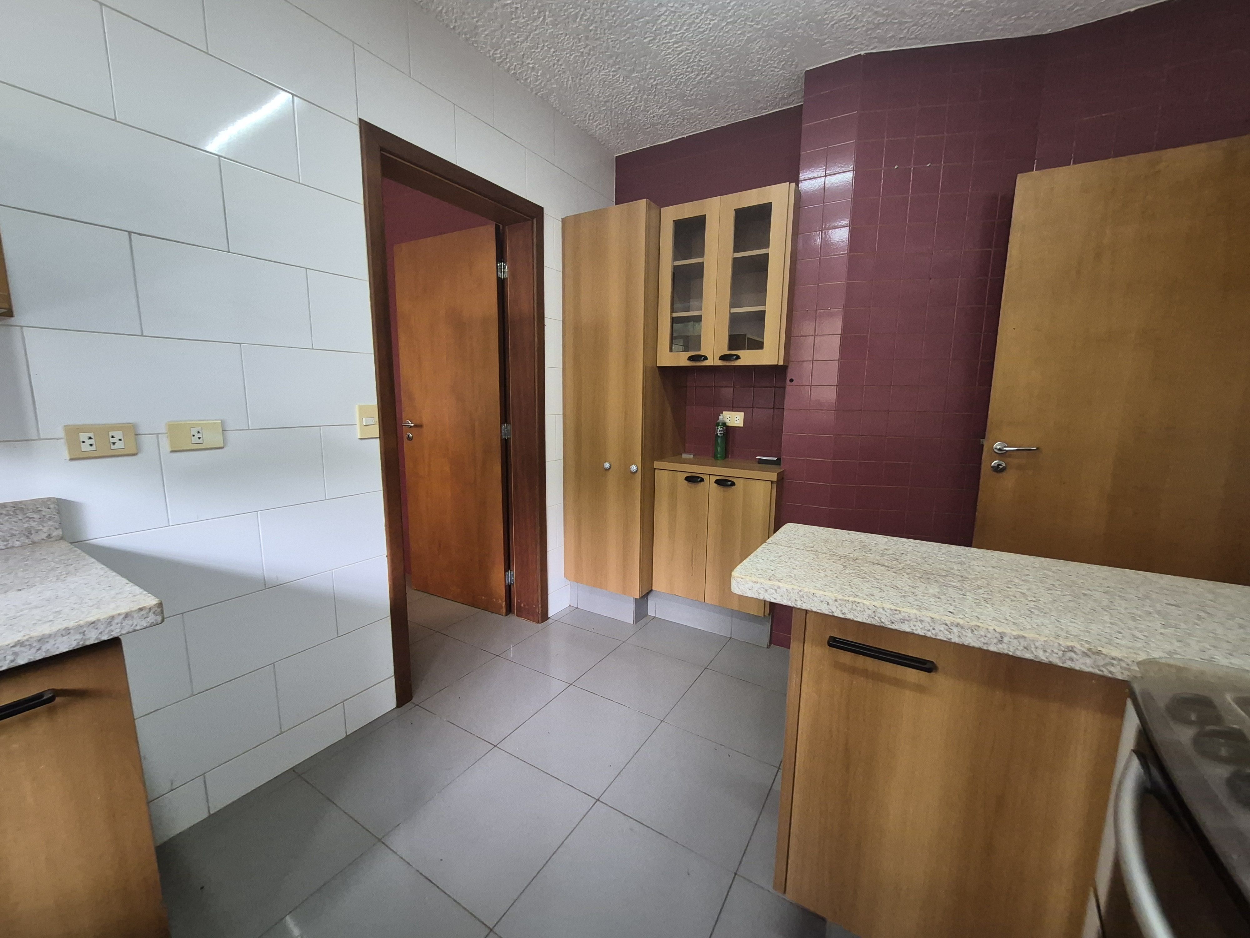 Casa em condomínio para Venda, 3.200 m², 3 suites, Recanto do Salto, Londrina, PR