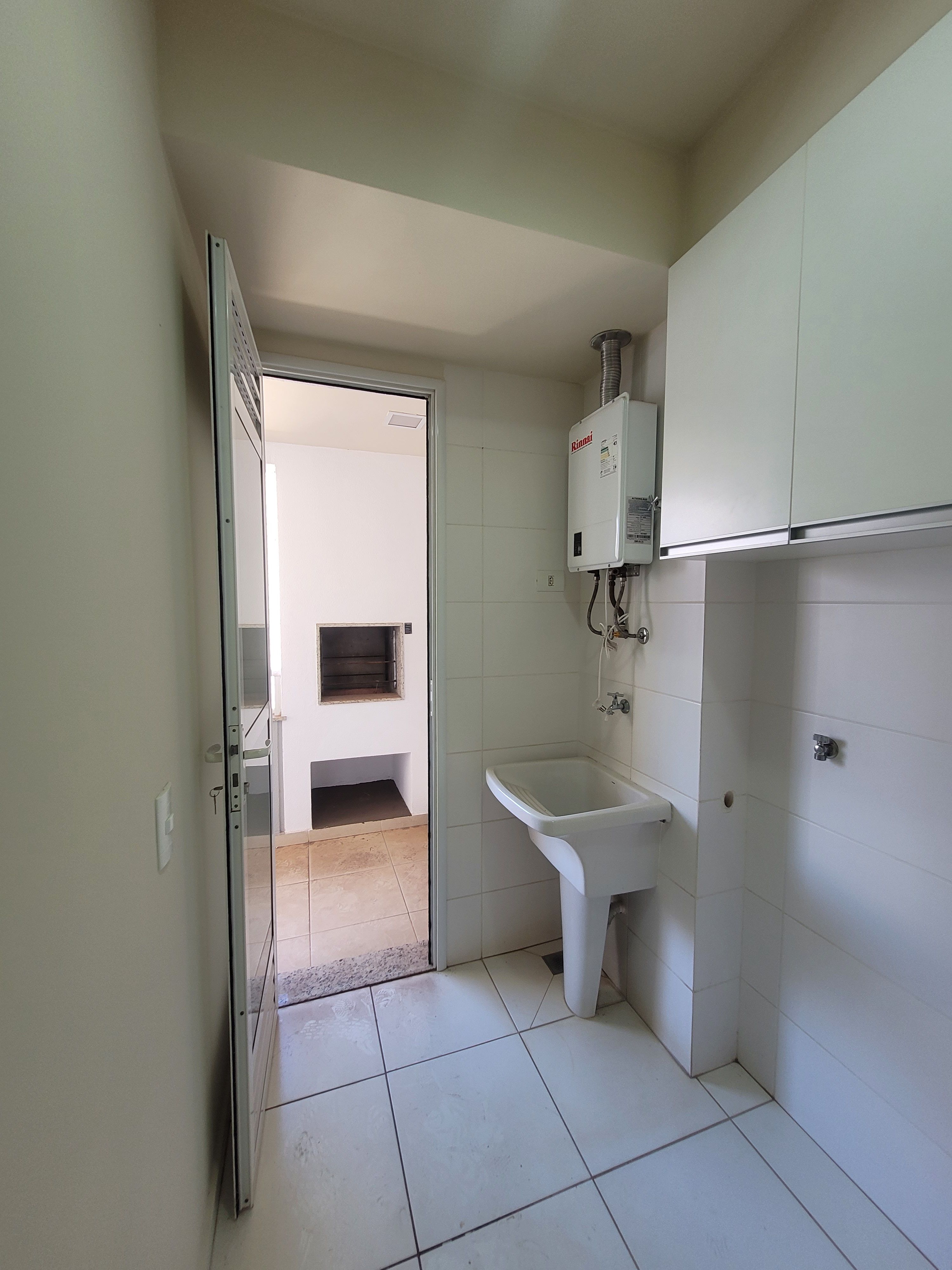 Apartamento à venda, Edifício Neo Palhano, 77m² úteis, 3 quartos sendo 1 suíte - Gleba Fazenda Palhano, Londrina, PR