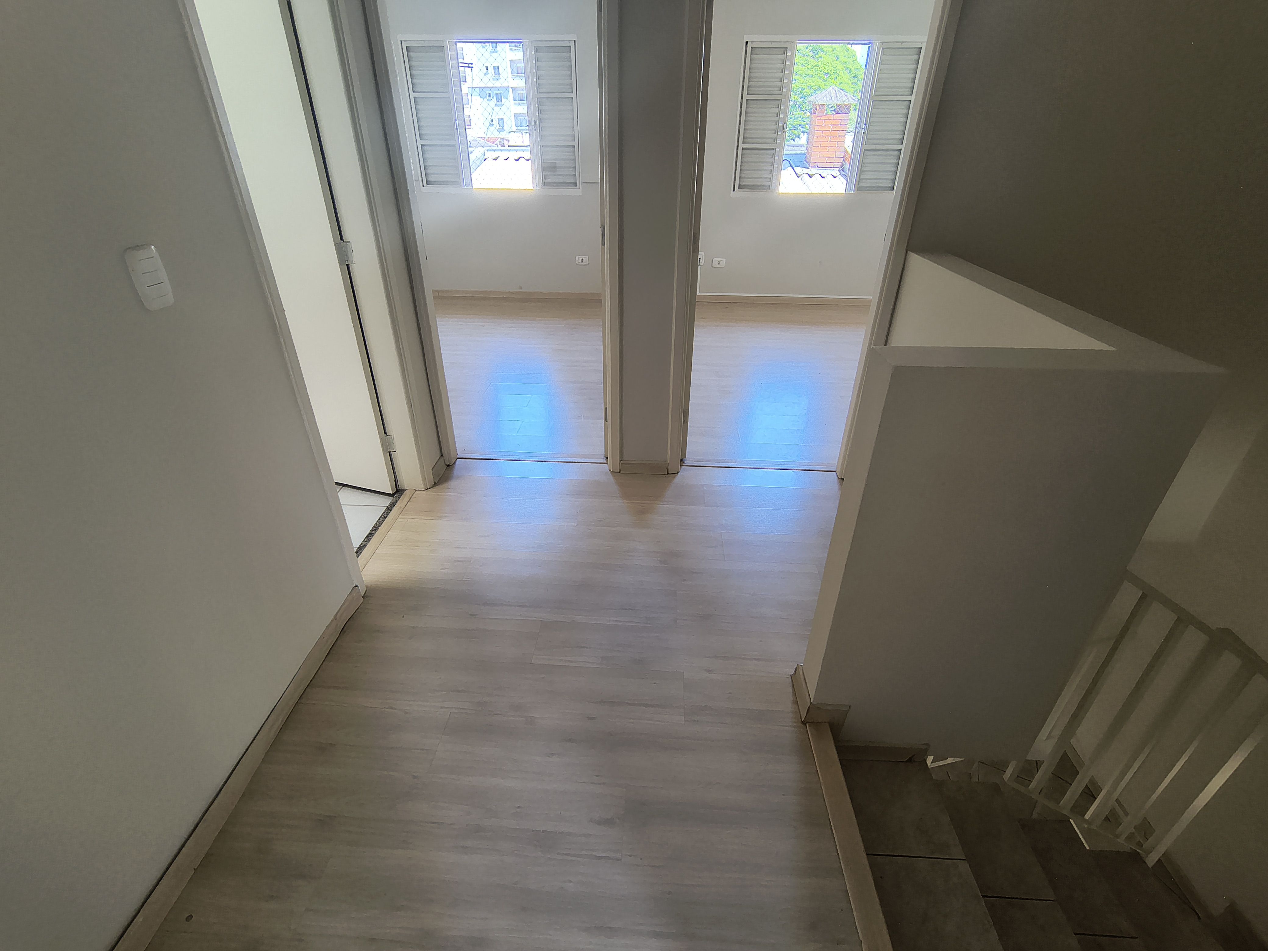 Casa à venda, 3 quartos 1 suíte, 3 vagas, 107M² úiteis, área gourmet, Planejados na suíte,Parque Jamaica, Londrina-PR