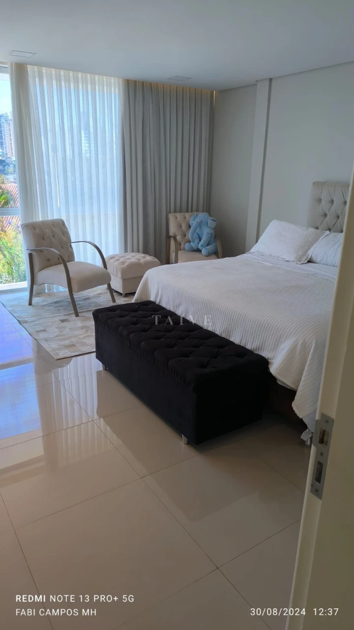 Casa à venda no Jardim Quebec, 614m², 3 Quartos sendo 1 suíte, 5 banheiros, 2 lavabos e 4 vagas de garagem, Londrina, PR - foto 16