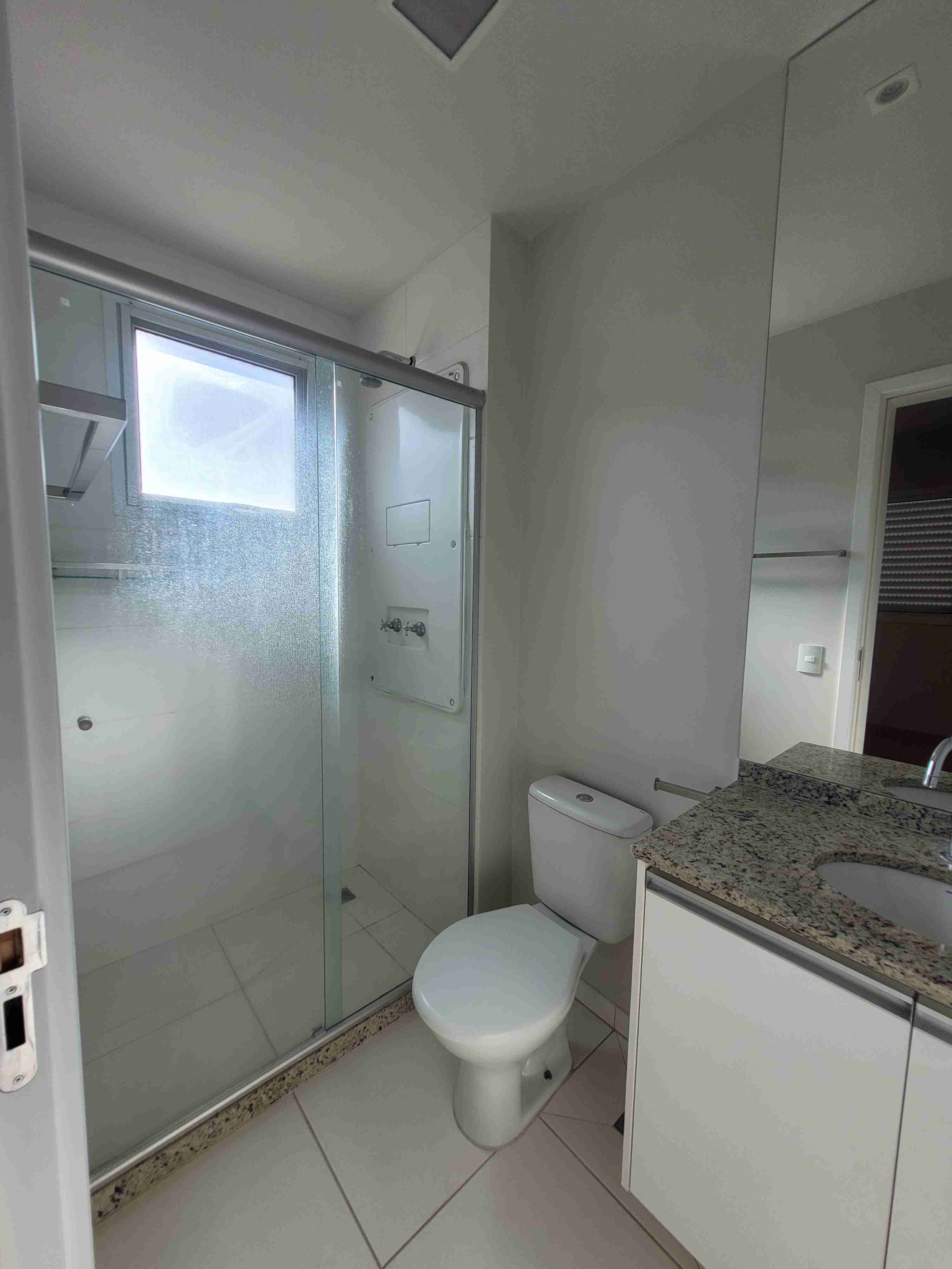 Apartamento à venda no Edifício Reserva Santana,  75m² úteis, 3 quartos sendo 1 suíte,Gleba Fazenda Palhano, Londrina, PR