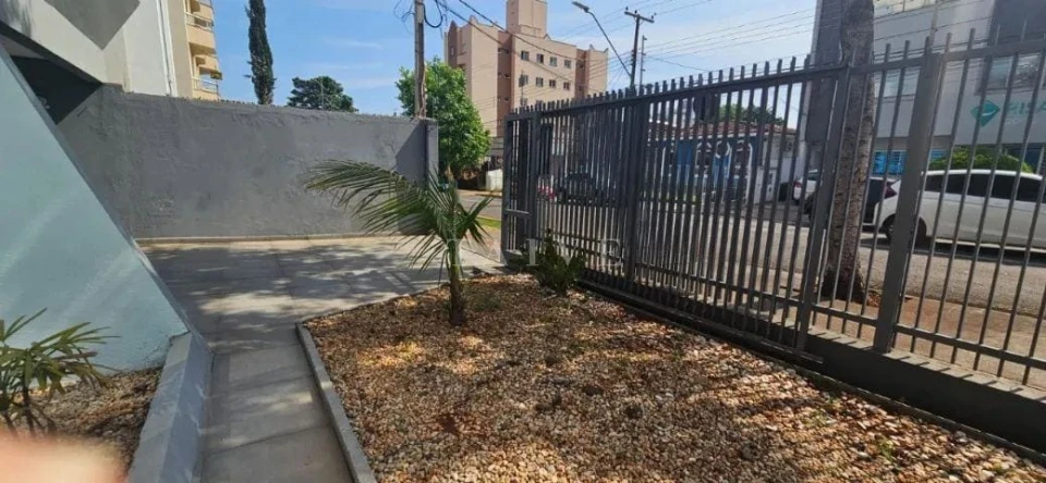 Sobrado à venda, sobrado 250m² úteis, na rua Mato Grosso centro, Londrina, PR - foto 11