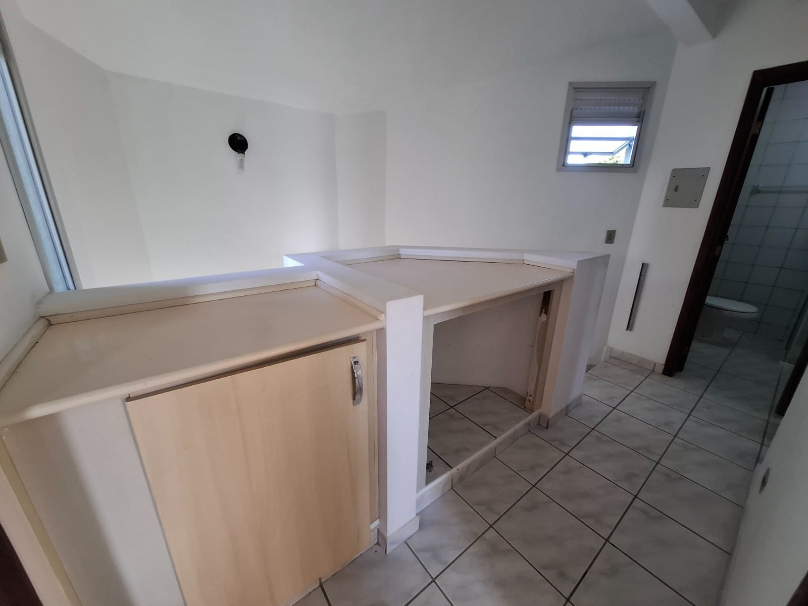 Sobrado à venda, Condomínio Saint German, 111m² privativos, 3 quartos, sol da manhã, mobiliado, Cambijú, Itapoá, SC