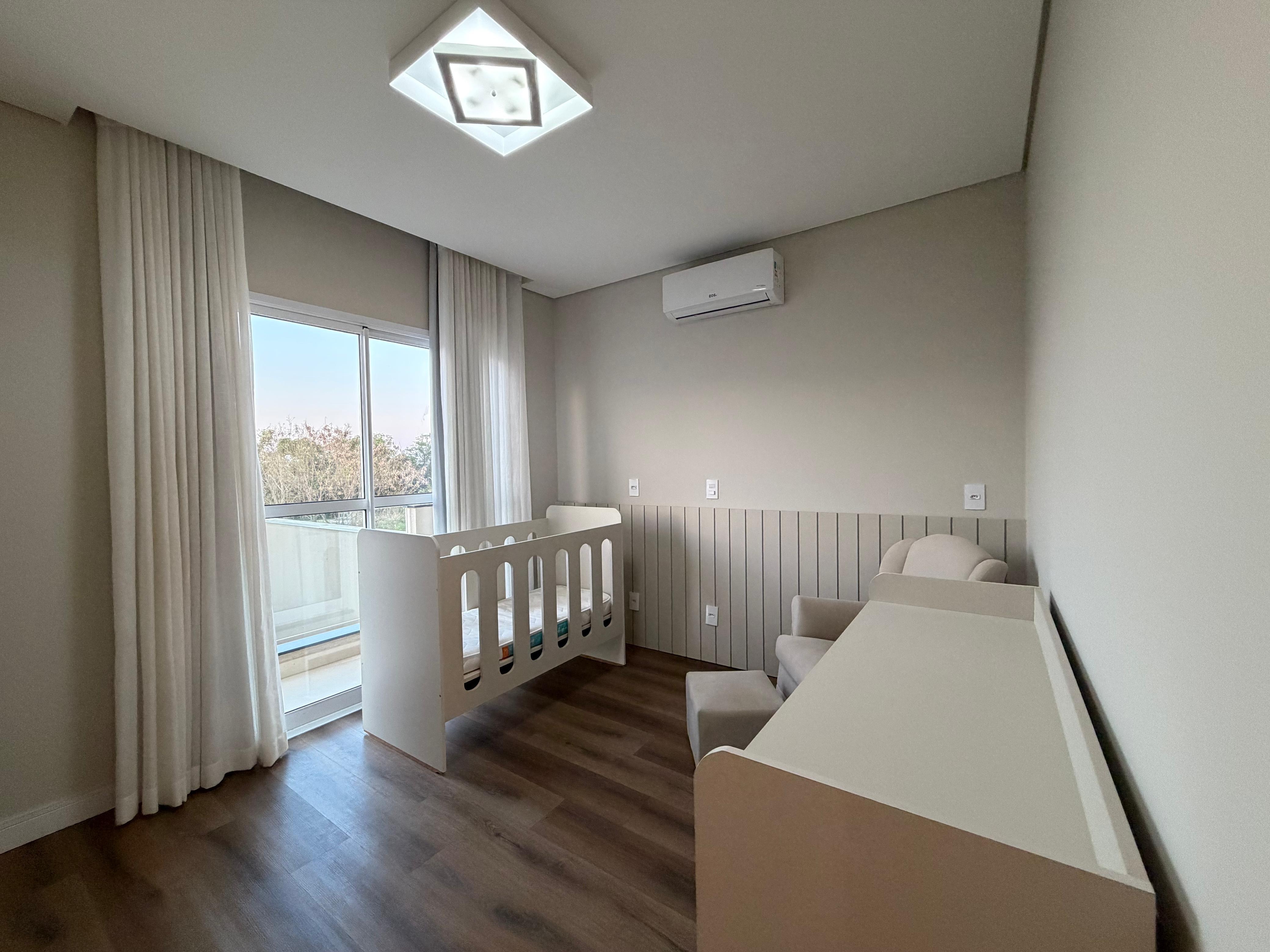 Sobrado á venda, Condomínio Bela Vitta,  195m² úteis , 3 suite Suites, todo planejado - Zona Leste - Londrina/PR
