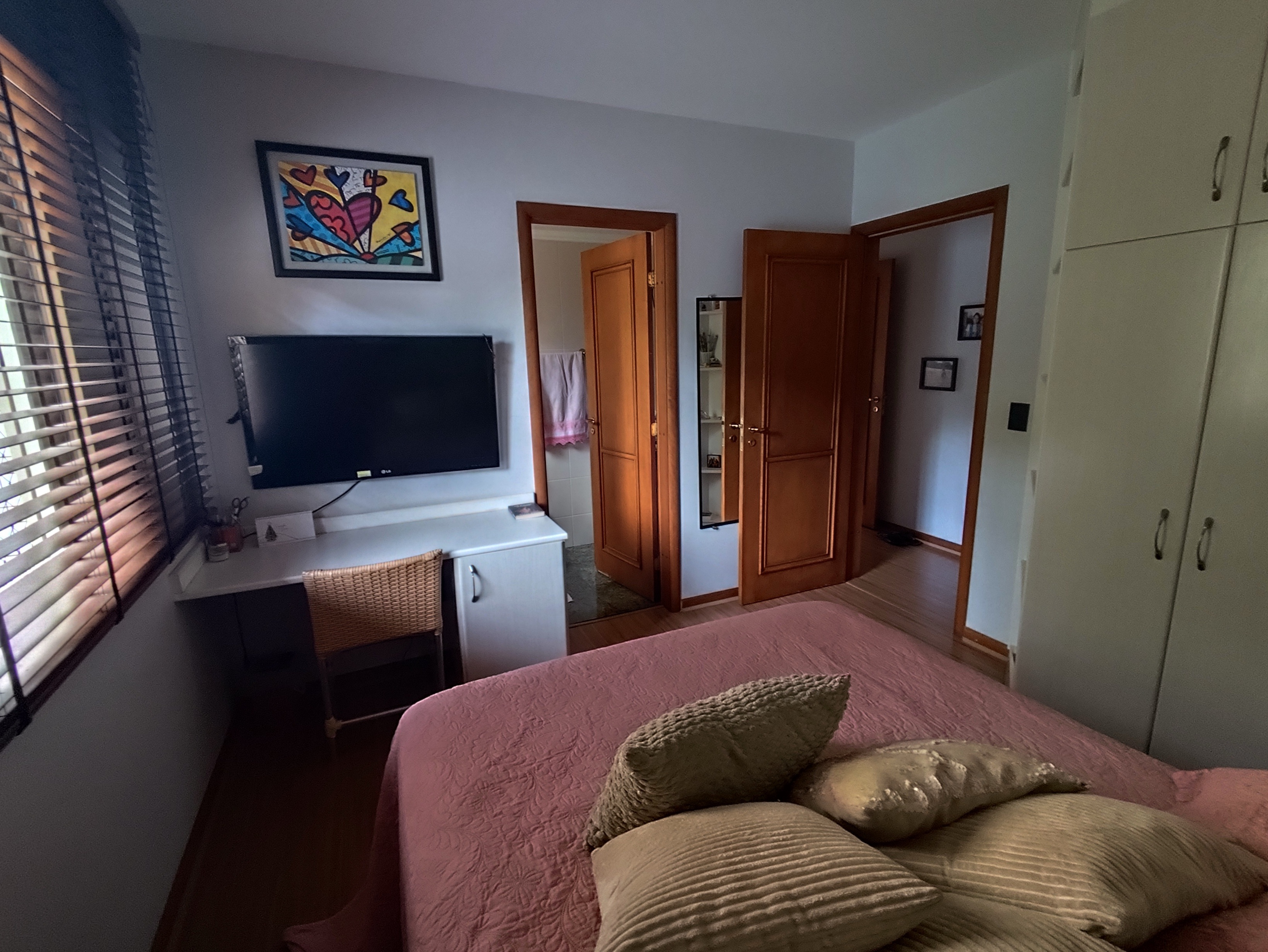 Apartamento à Venda, Edifício Four seasons, 3 suítes, 2 vagas, todo planejado, em frente AREL - Vila Fujita, Londrina, PR