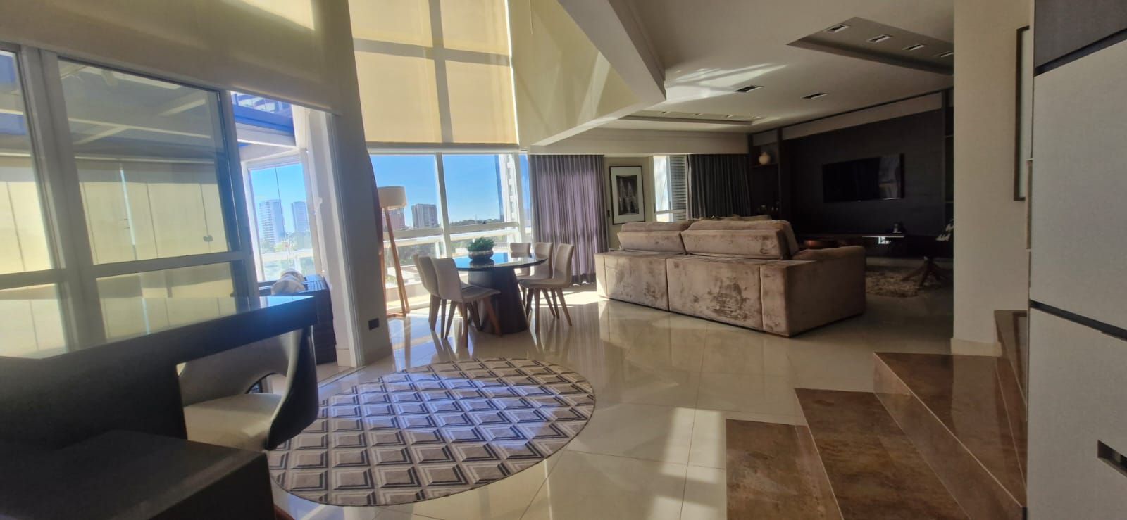 Apartamento completamente mobiliado no Palazzo Di Cesare