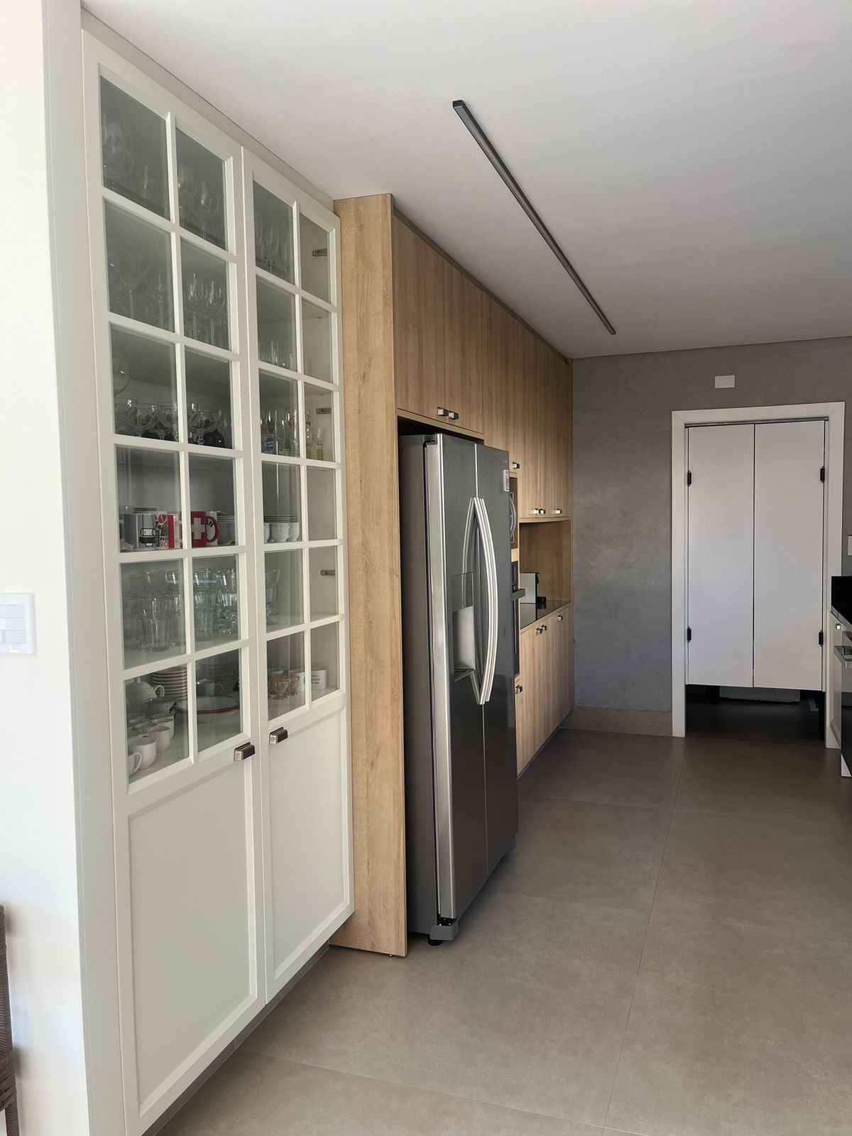 Casa à venda, Condomínio  Royal Forest,  215m² úteis,3 suítes sendo 1 com  hidromassagem -Esperança- Londrina, PR