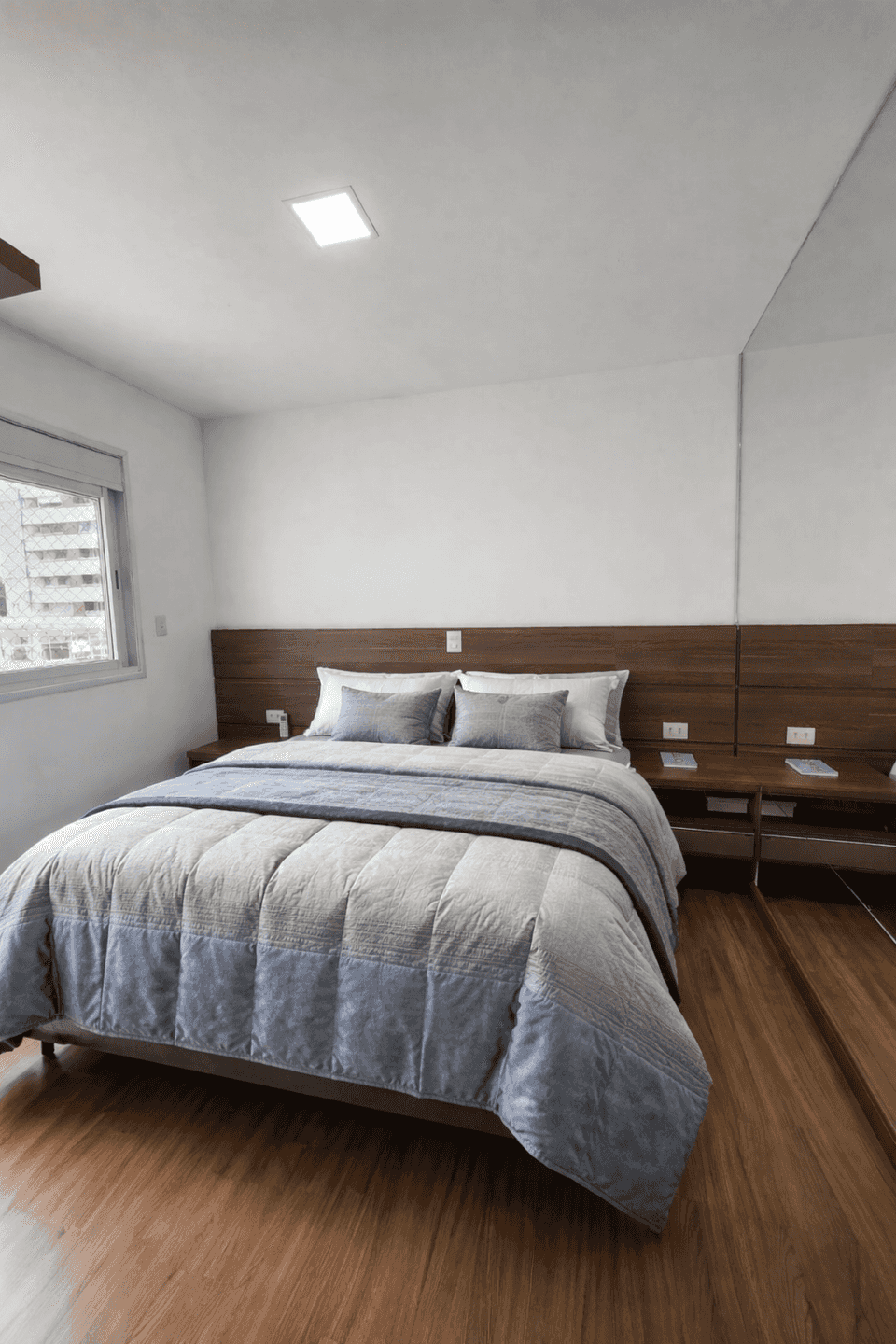 Apartamento à venda, mobiliado na Gleba Fazenda Palhano, Londrina, PR