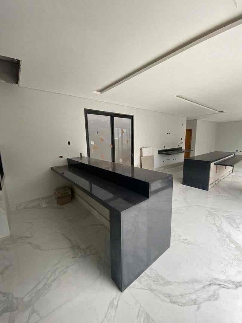 Casa à venda, Royal Forest, 280m²úteis, 4 suítes, 2 vagas -  Esperança, Londrina, PR