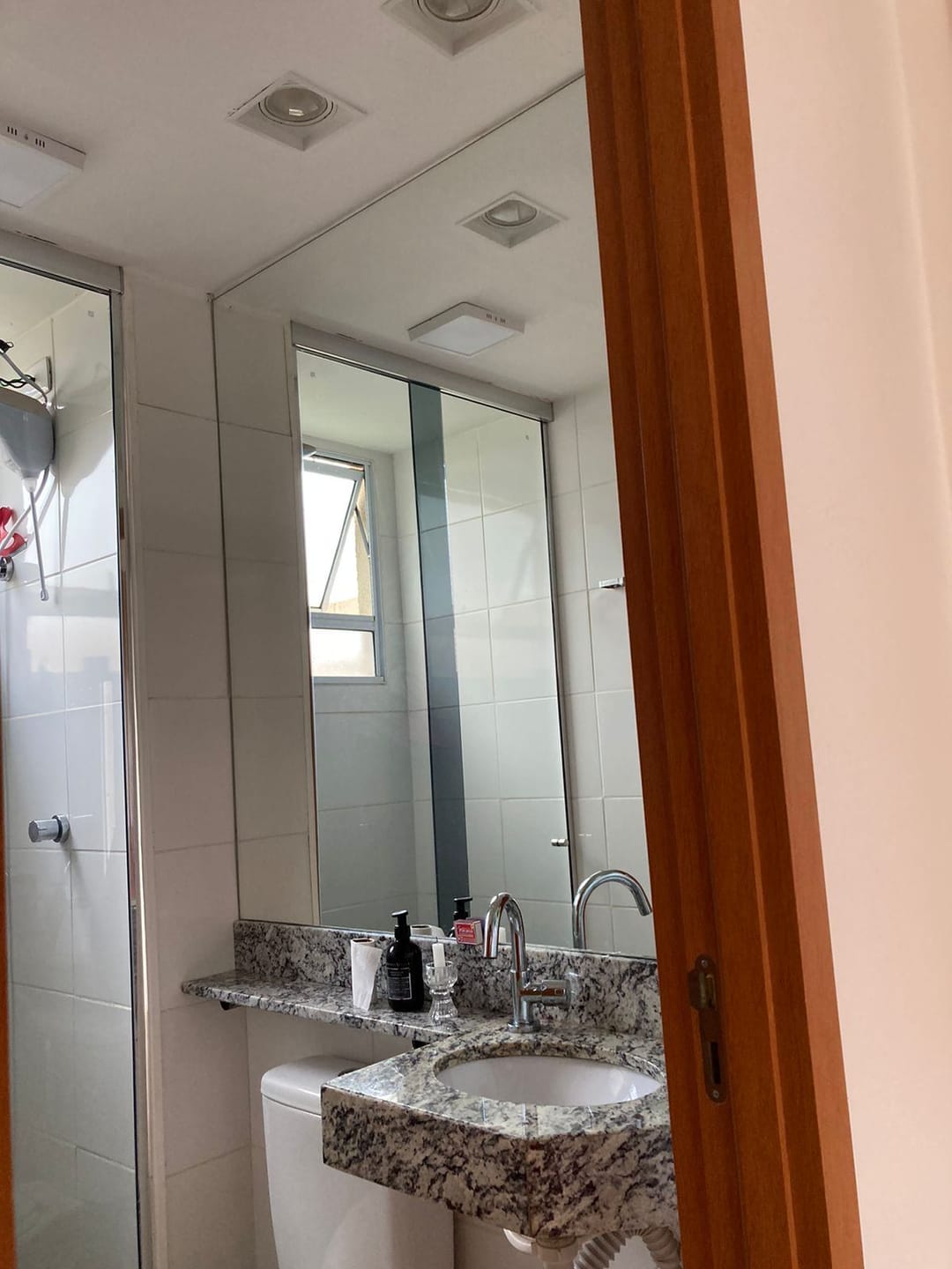 Apartamento mobiliado próximo à UTFPR, Londrina, PR