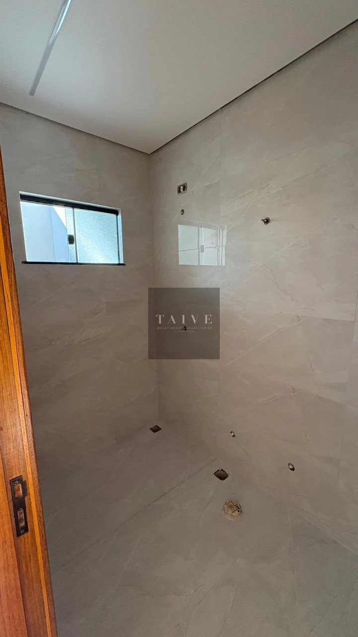 Casa à venda, 3 quartos sendo 1 suíte, 97 m², Jardim Pérola, Londrina, PR
