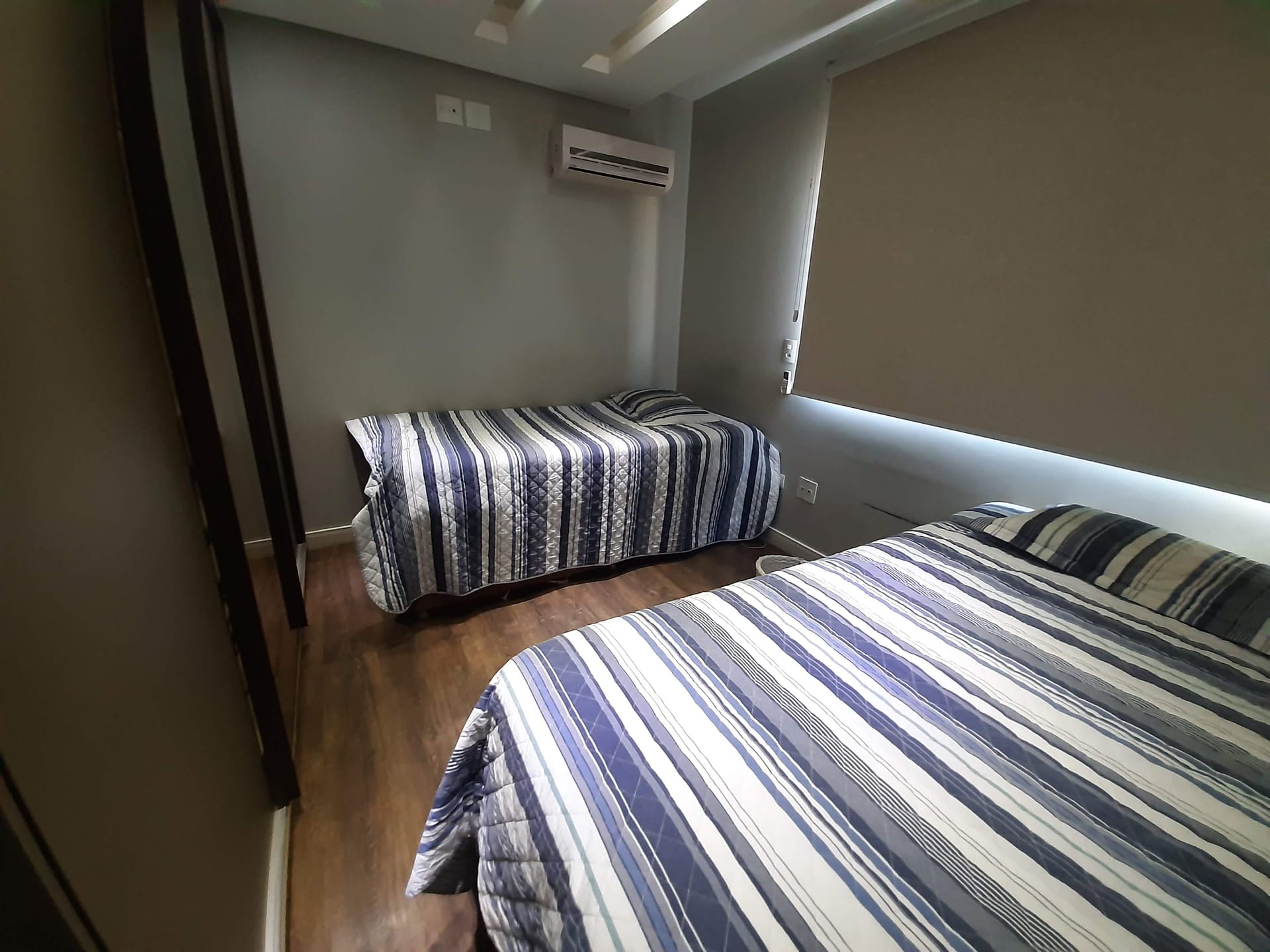Sobrado  à venda, Condomínio Golden Park, 365 m² úteis, 3 quartos sendo 1 suíte master -  Zona Leste - Londrina/PR