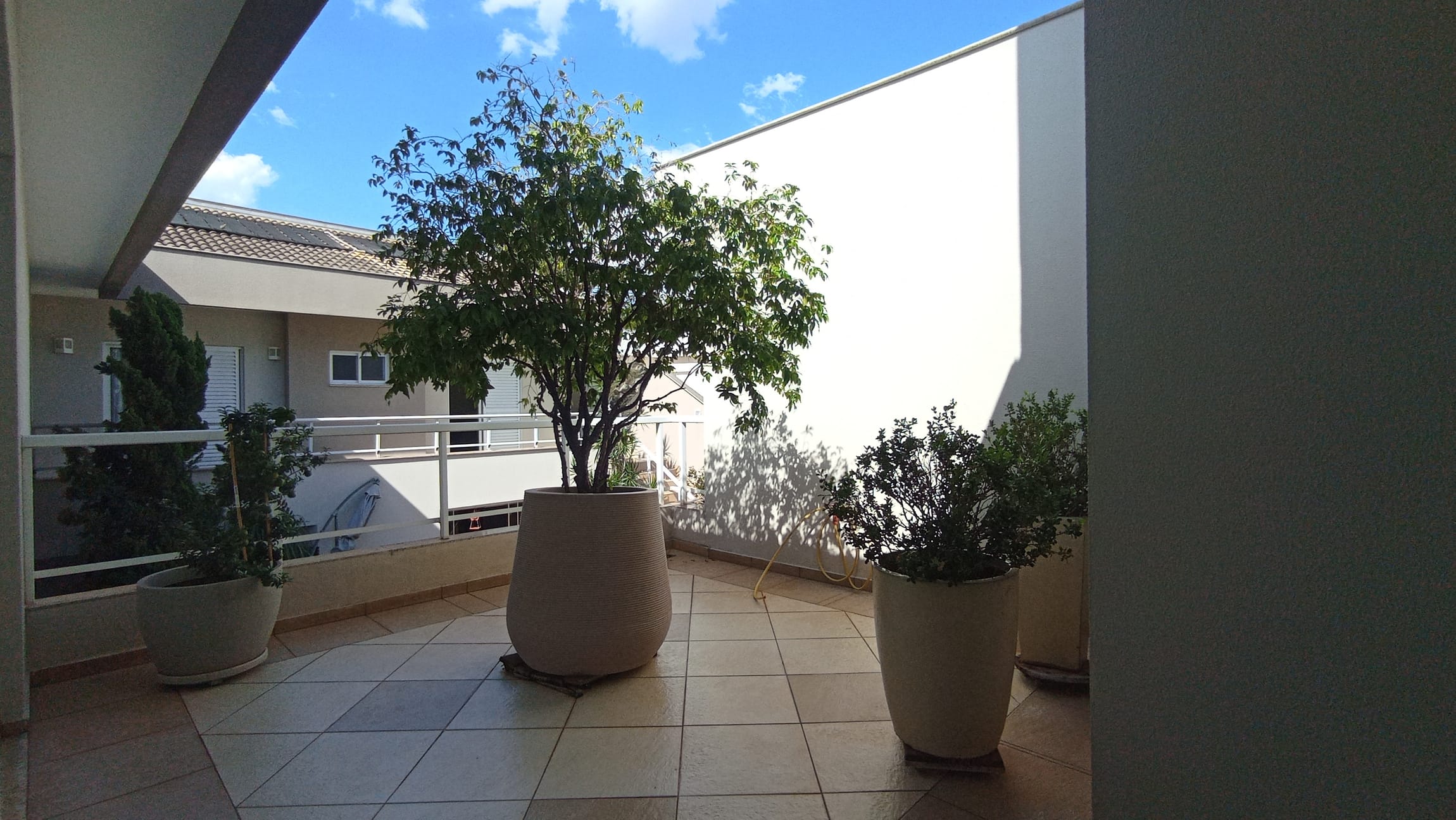 Casa à venda, Royal Park Resort, 4 suítes - Piscina -  Londrina, PR